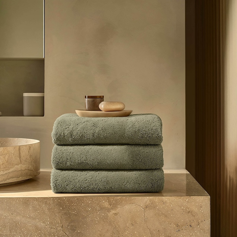 Luxury Ultra plush 800 GSM High Quality Australian Cotton Towel Moss Green